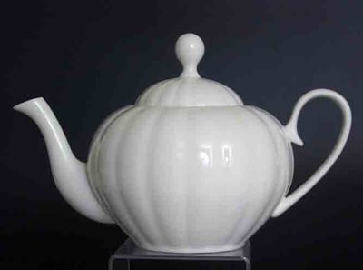Чайник 1,5л Магнолия белая