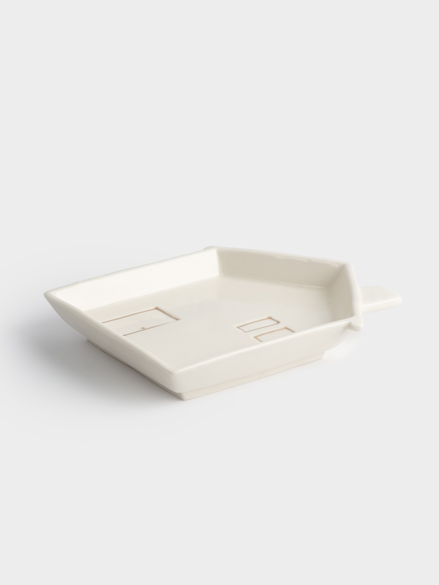 Блюдо, 19✕16✕3 см, фарфор, бело-золотистое, Дом, Townlet